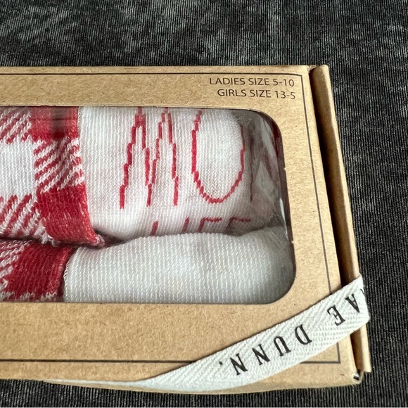 NWT Rae Dunn Mommy and Me Sock Set of 6 - Picture 6 of 9